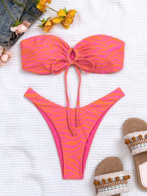 Bikini con Nudo y aro de...