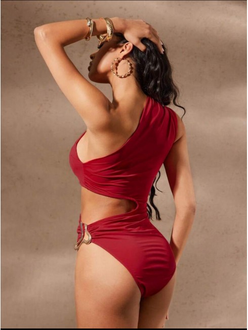 Enterizo aplique rojo